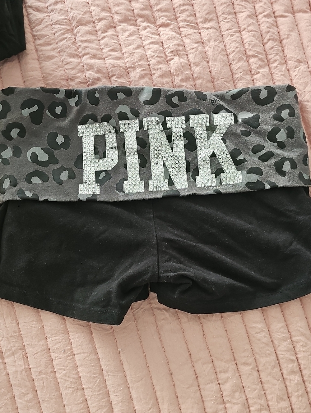 Victoria's Secret PINK Leopard Foldover Waist Yoga Shorts Black & Gray Sz Small